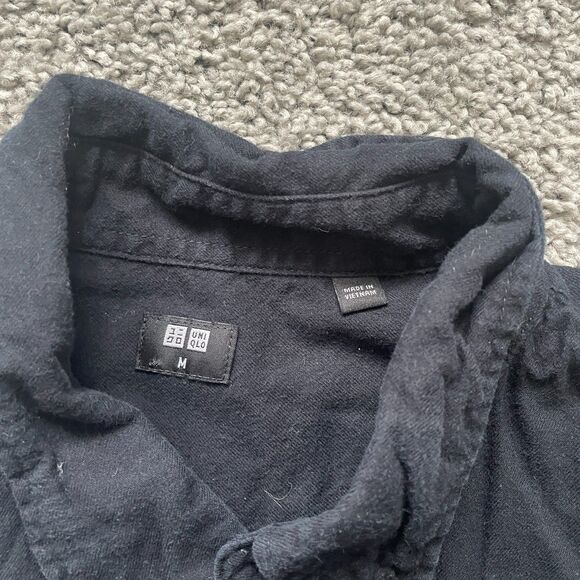 Uniqlo Mens Button Up Top Black Sz Medium Minimalist Classic Career Office Basic - Picture 6 of 7